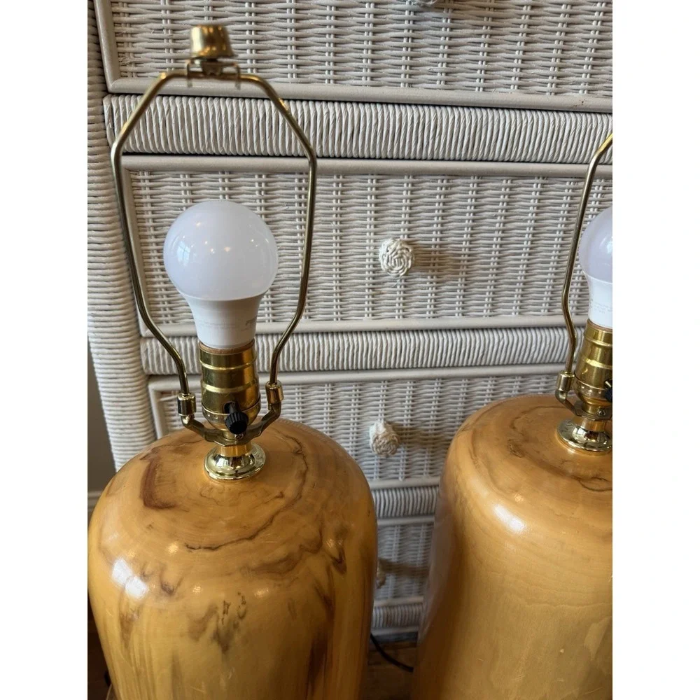 Paul Aspen auction lamp